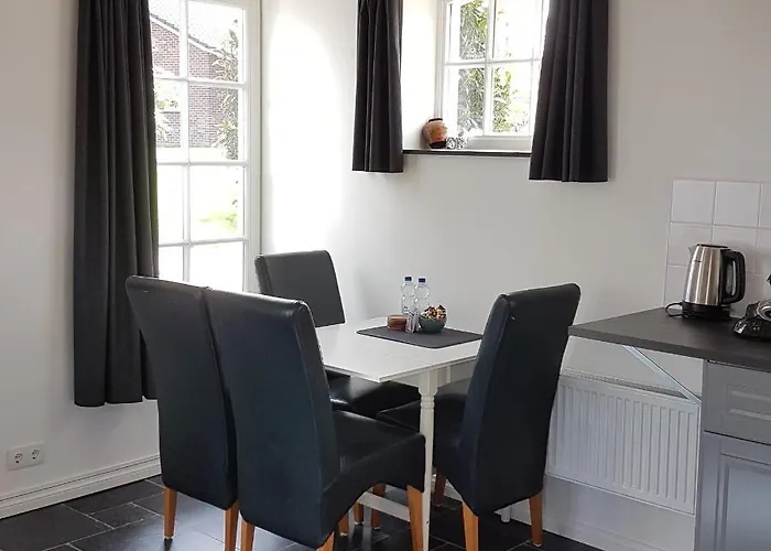 De Oude Koeienstal Schimmert