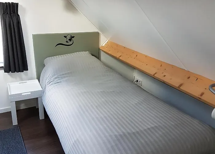 Apartment De Oude Koeienstal