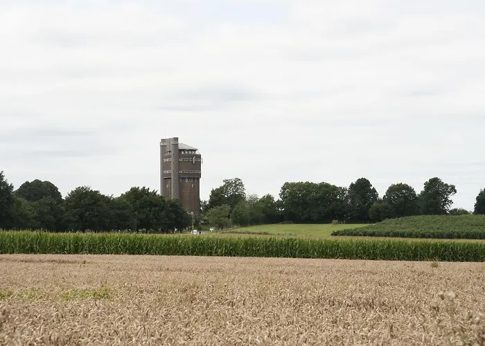 Апартаменты De Oude Koeienstal *