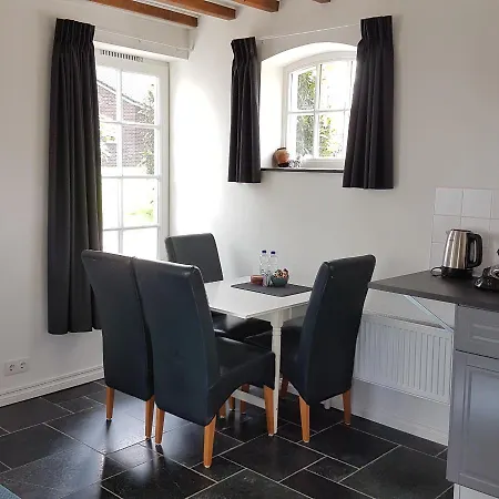 De Oude Koeienstal Schimmert